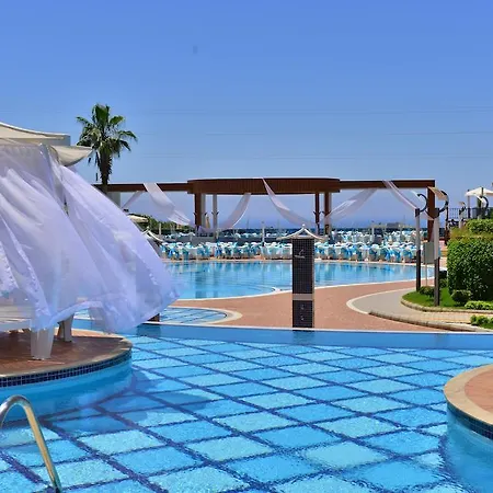 Azura Park Mahmutlar