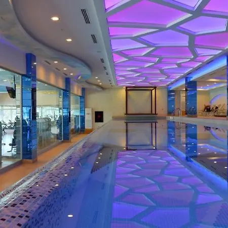 Azura Park Apartment *