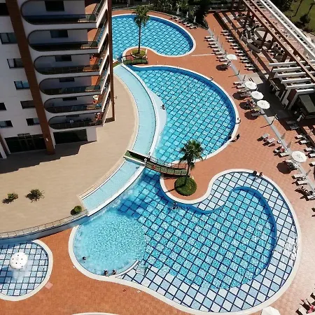 Azura Park Mahmutlar