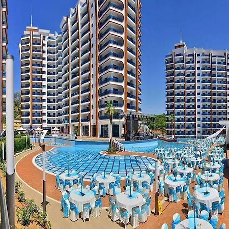 Azura Park * Mahmutlar