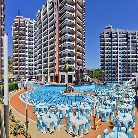 Azura Park * Mahmutlar